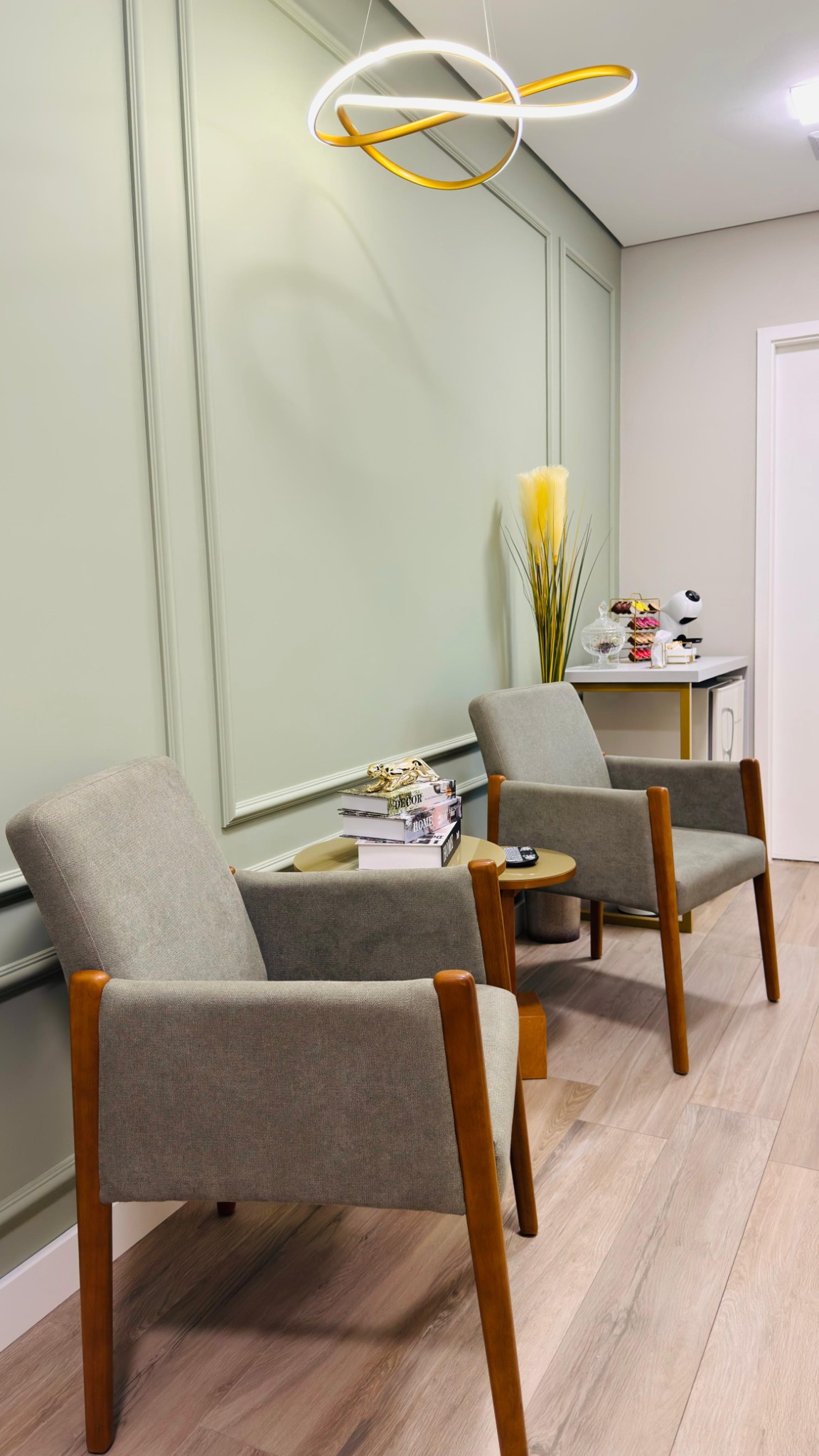 Sala de espera da Natália Skin Clinic